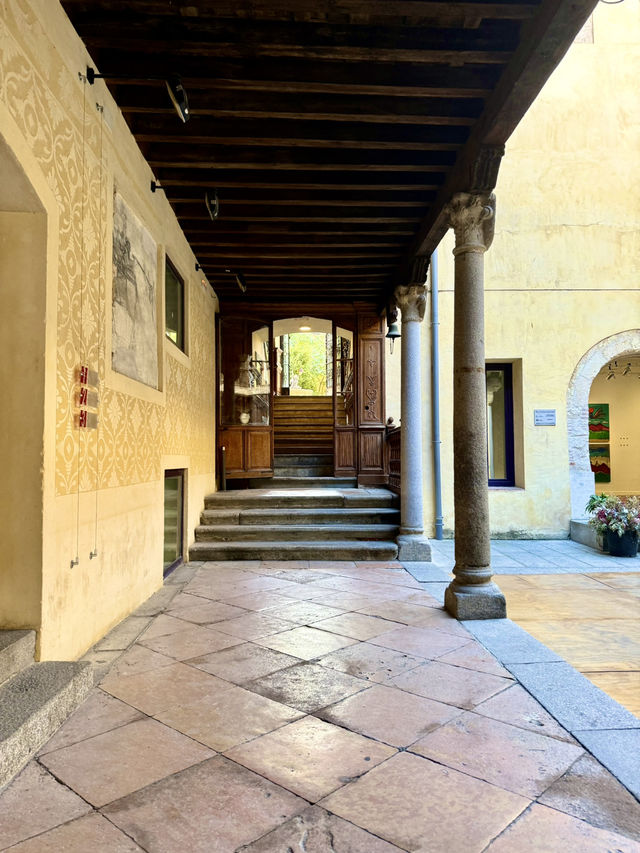 A Cultural Pause in Segovia A Cultural Pause in Segovia