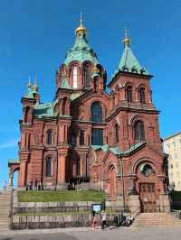 Uspenski Cathedral Guide — The Eastern Crown of Helsinki 🧱✨️🎼