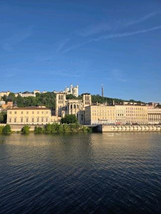 Lyon Bucket List: Beyond Food – 5 Sensory Experiences You Must Experience! 🇫🇷✨
