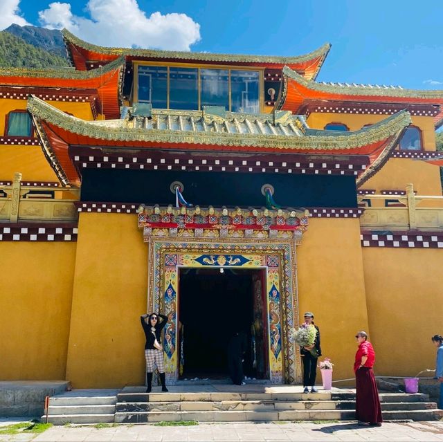 Scenic Monastry: Paoma Mt. Park Kangding 🇨🇳