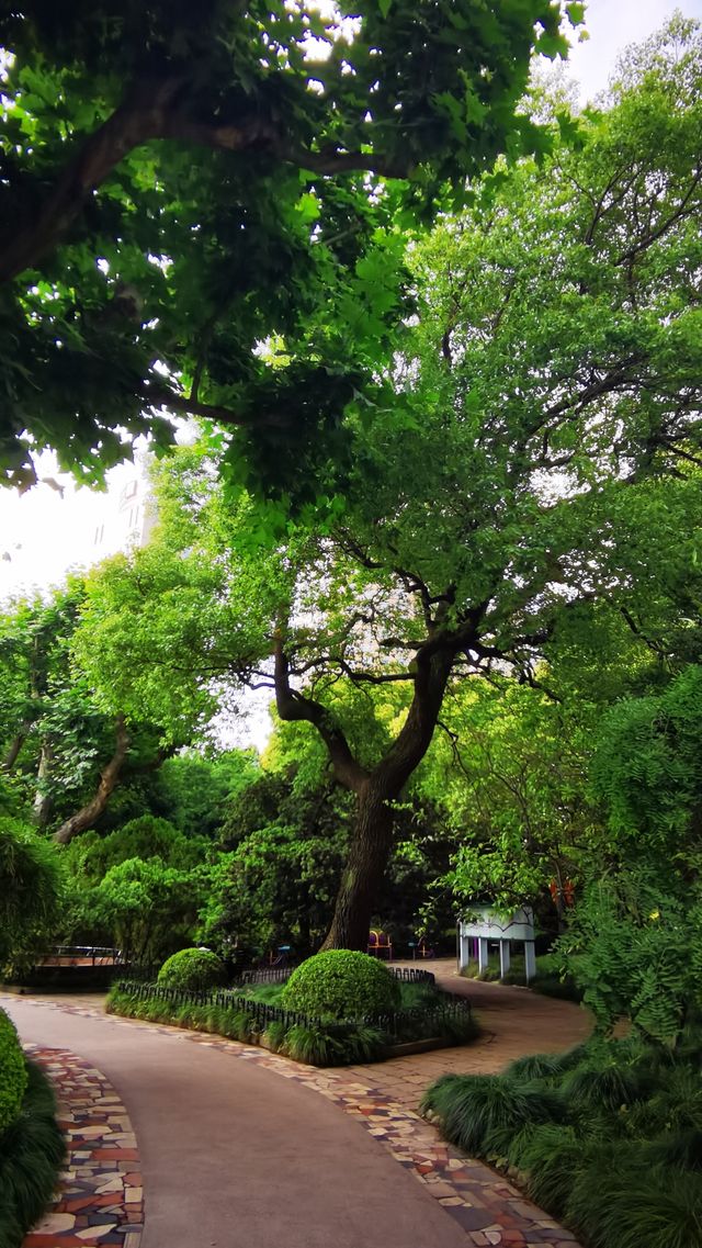 淮海公園：由外國人公墓改建而來的公園