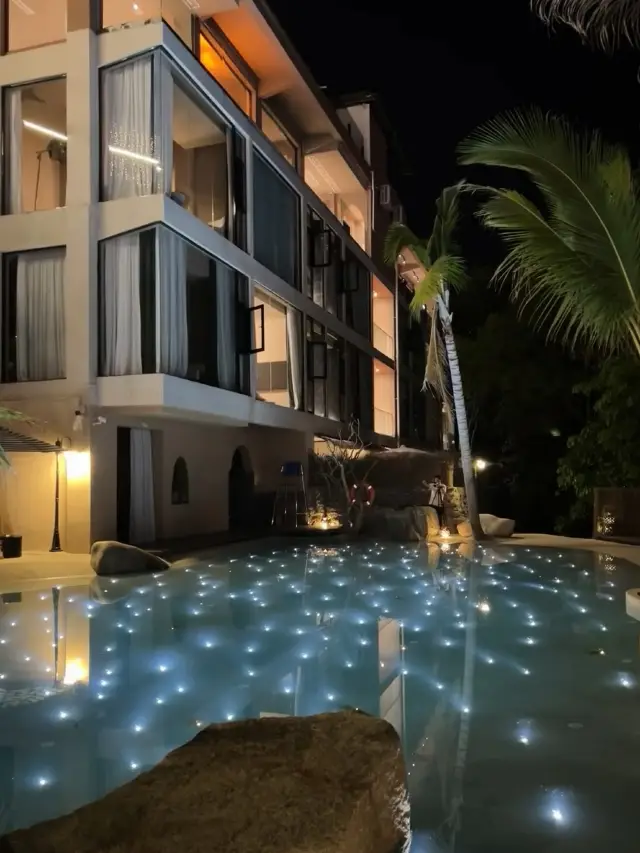 반나 초미사해수영장호텔! 비행기에서 내려 바로 이곳으로 갑니다