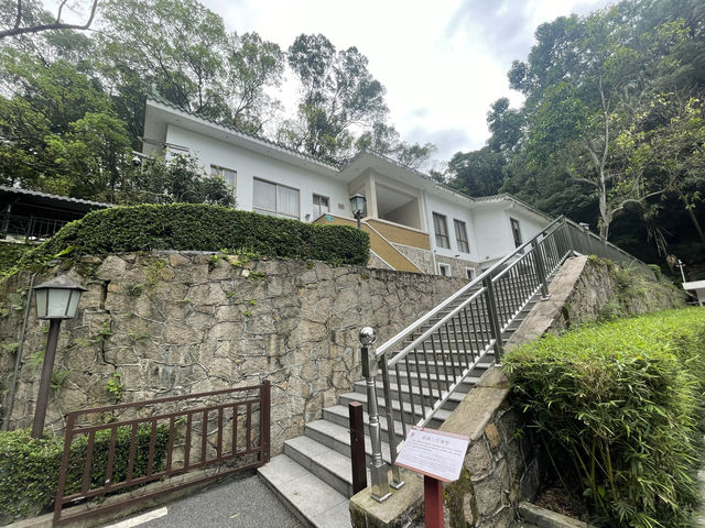 從化廣東溫泉賓館裡面的白石山