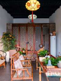 🌾 Guangzhou's Golden Paddy Field Retreat 🏨✨