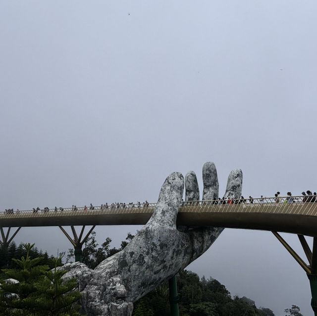 Castle in the sky! Da Nang! 😍