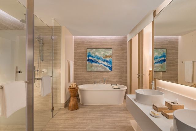 緋紅度假酒店&Spa｜長灘島完美假期。