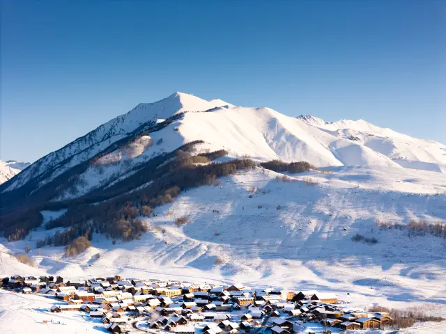Hemu Village: A Winter Fairytale