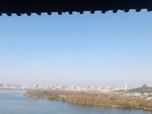 西湖美景和雷峰塔