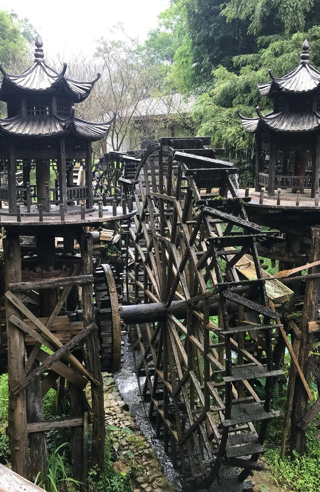 被上帝私藏的寶峰湖，美到犯規