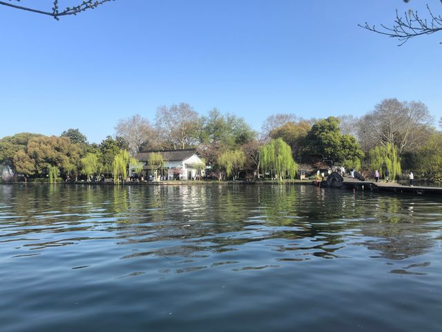 杭州西湖嘅春天景色
