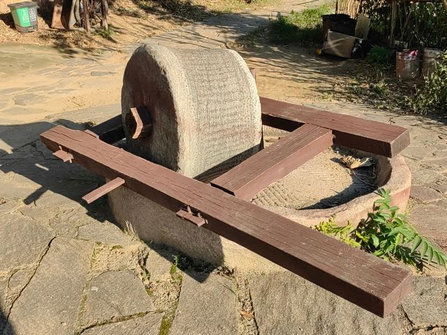 河南新縣丁李灣古村