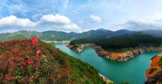 A Must-Visit in Golden October! Guilin Quanzhou Tianhu Dreamlike Wonderland
