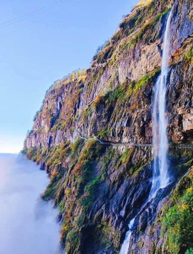 瓦屋山蘭溪絕壁棧道，真的巨巨巨巨巨好看！