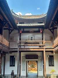 住進300歲的清代三品官宅，這才是我想要的「歸園田居」