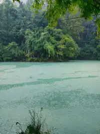 荔波小七孔｜把季節藏進碧綠詩行裡