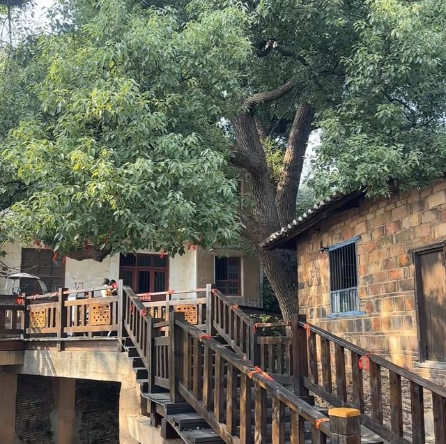 古鎮裡的時光隧道 古鎮裡的時光隧道