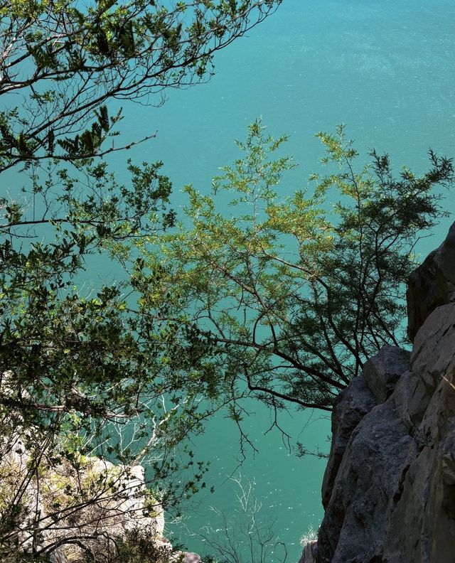 響水湖長城探秘 響水湖長城探秘