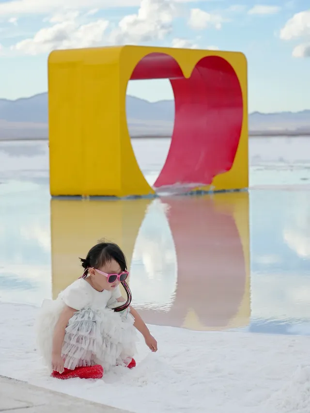 大西北第一站｜茶卡鹽湖親子行Plog