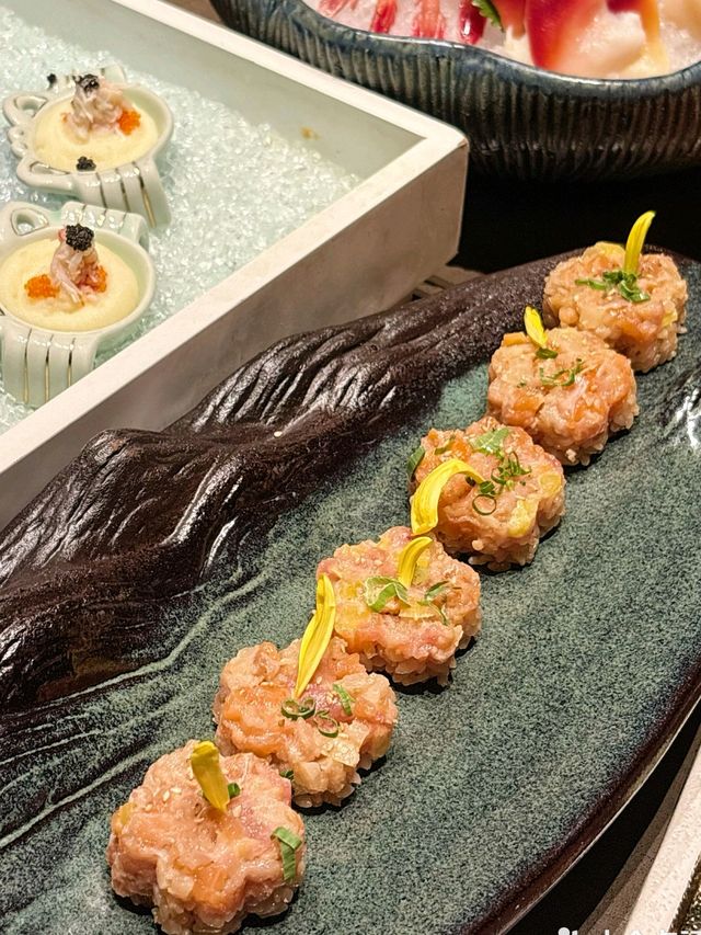 滬上蟹宴臻選：品帝王五饌，享拆蟹之愉