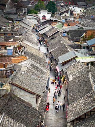 A historic ancient town full of history, right next to Guiyang. Qingyan Ancient Town, next to Guiyang, has been a major commercial and travel hub for over 600 years. The ancient town