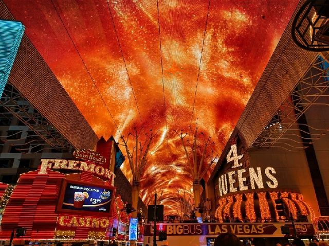 라스베이거스, 화려함과 즐거움의 메카