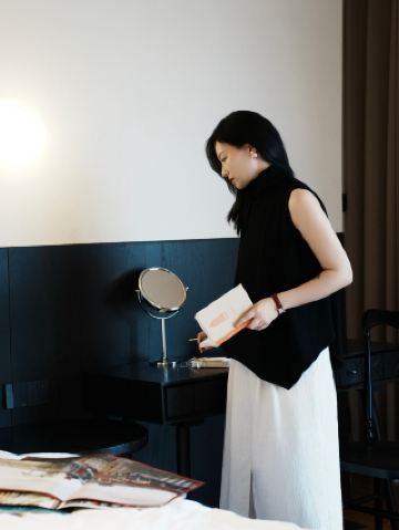 스테이케이션: 혼자 있을 때, 시간은 존재하지 않는다