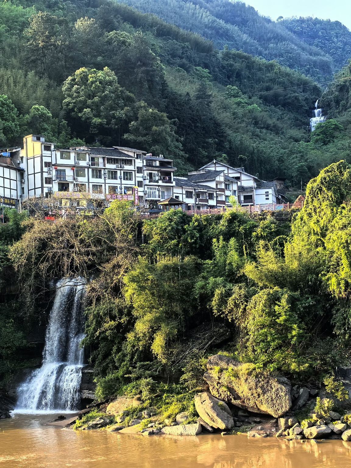 5-day mini-vacation in Zunyi, it's so worth it!