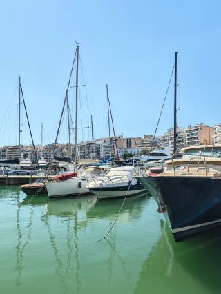 Guide to taking a boat from Piraeus Port