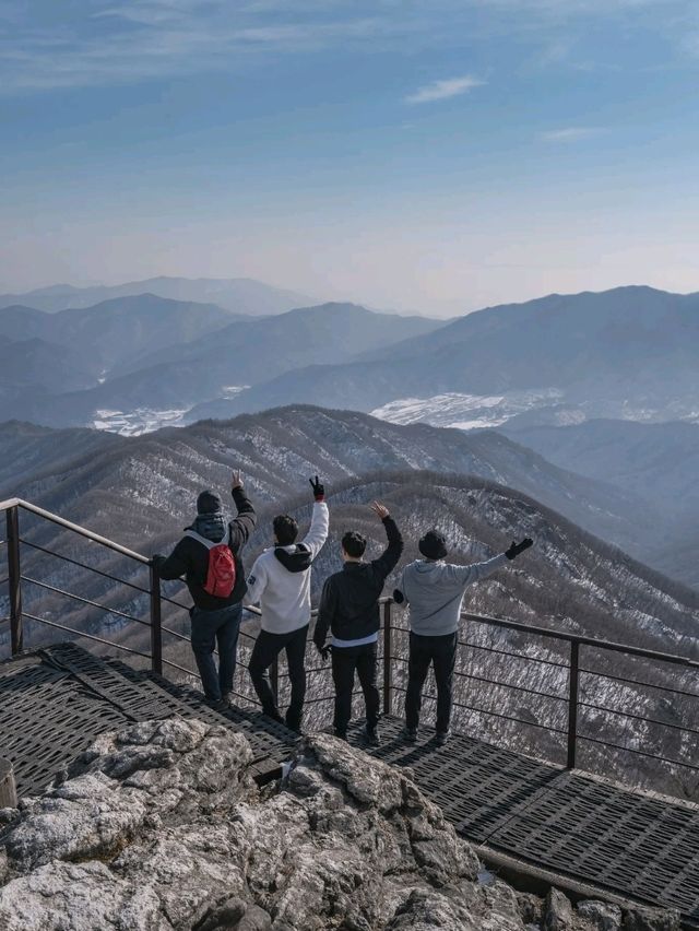 광활한 봉우리와 운해가 아름다운 이곳 "치악산 비로봉"