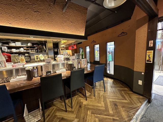 静岡・浜松。ランチタイムに『静岡おでん』の定食をいただくJR浜松駅『茶土家 (ちゃっと)』