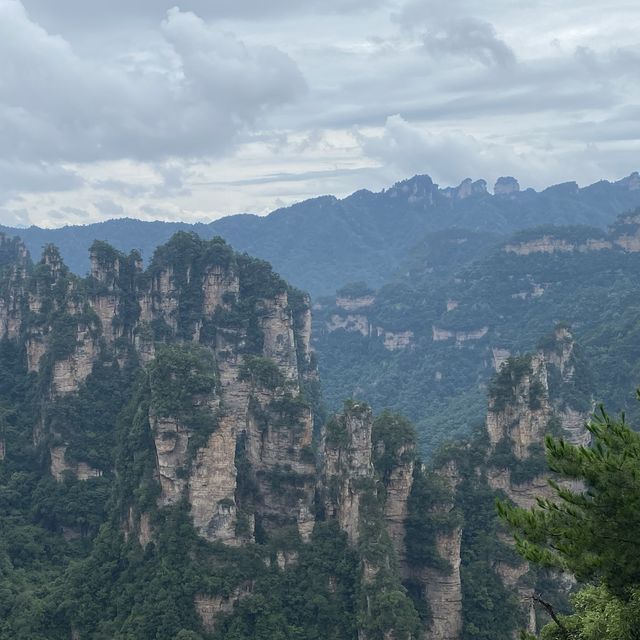 Gorgeous Avatar mountains (before rain)