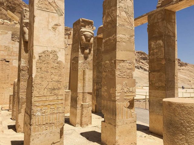 埃及-盧克索🇪🇬屹立至今三千多年的女王神殿