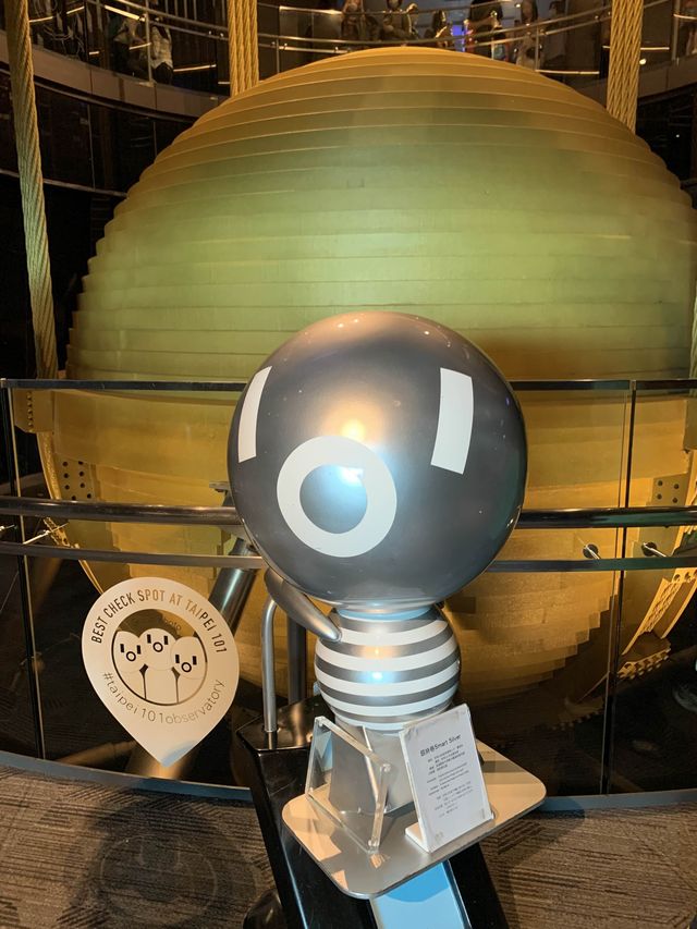 台湾　台湾観光　台北101展望台からの景色は圧巻！