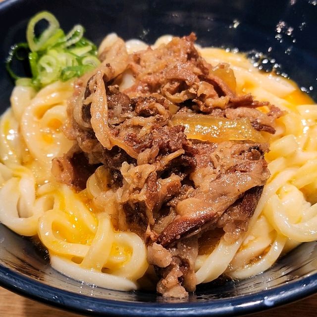 อุด้งเส้นสดคิวยาว ร้านเด็ดย่านชินจูกุ ห้ามพลาด!