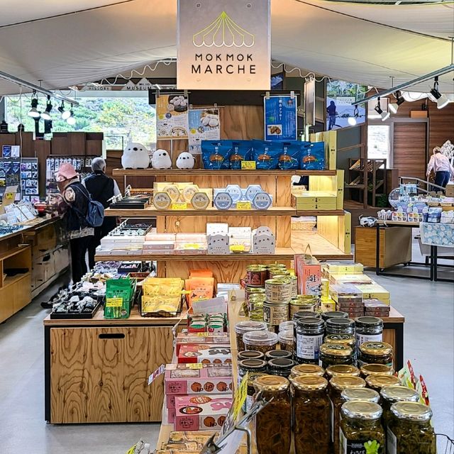 硫黄山へ行ったらここでお買い物