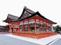 ขอพรเทพจิ้งจอก ที่ศาลเจ้าฟูชิมิอินาริ ⛩️