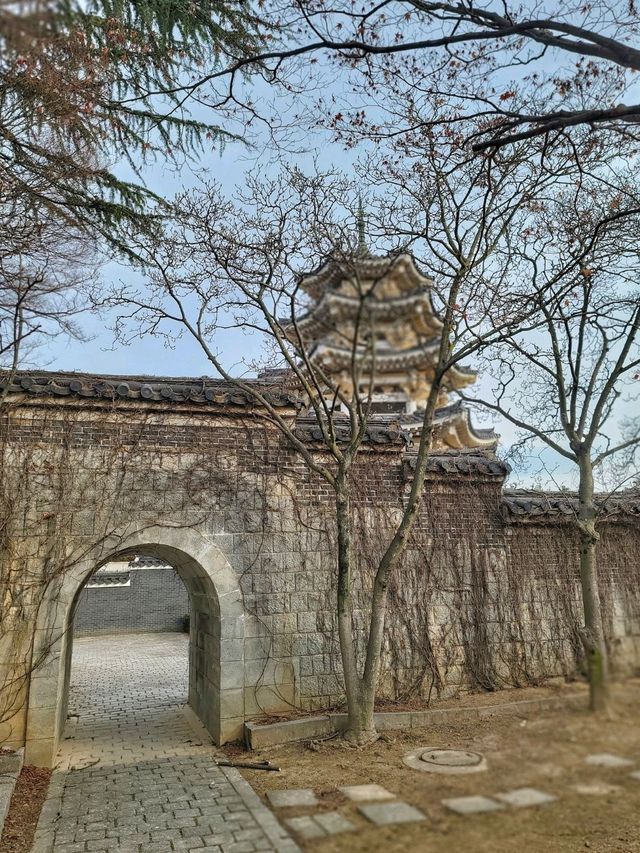 곧 목련이 피어날 경주 보문단지의 히든스팟📸