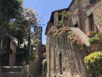 A very small but worthwhile visiting place near Rome, Italy (Civita di Bagnoregio)