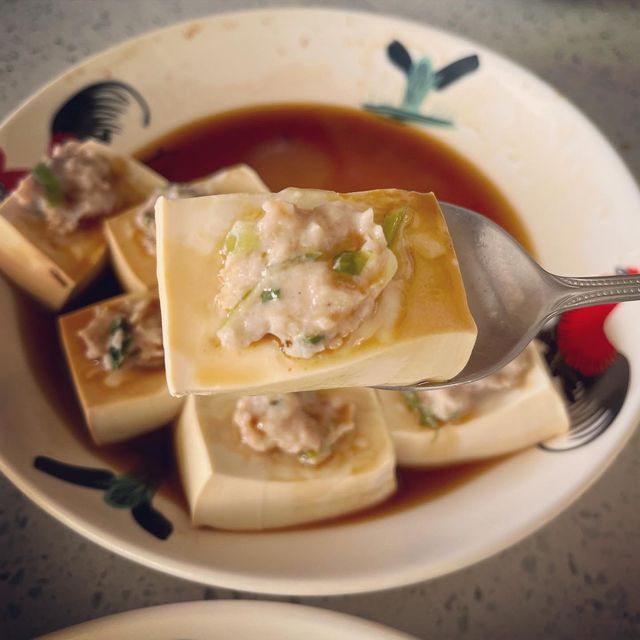 輕行山chill嘆客家菜