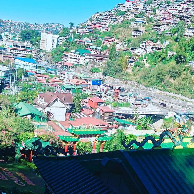 Baguio √