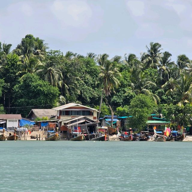 ชีวิตติดเกาะ กับทริปเกาะมุก เกาะกระดาน 