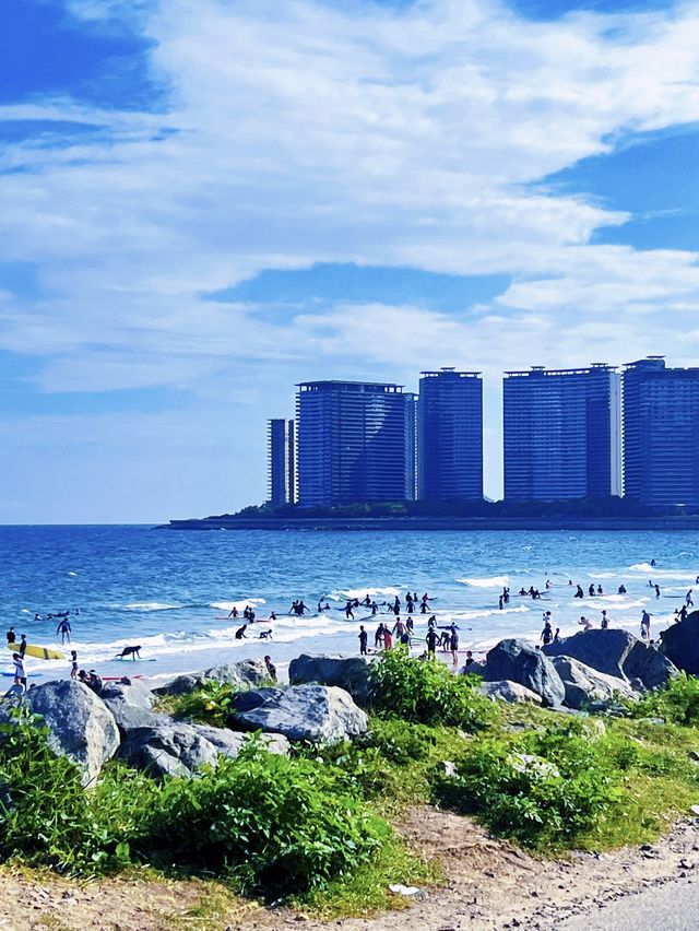 The Surfers’ paradise of Wanning 