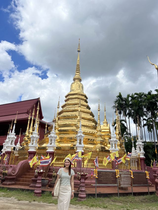 เที่ยววัดพันเตา วัดเก่าแก่ ใจกลางเมืองเชียงใหม่ 