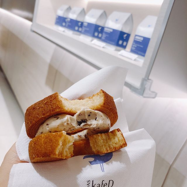 🦋☕️ 網美打卡咖啡店📍kafeD Shin Kong Mitsukoshi Taipei Xinyi A8 Shop kafeD 台北信義A8店