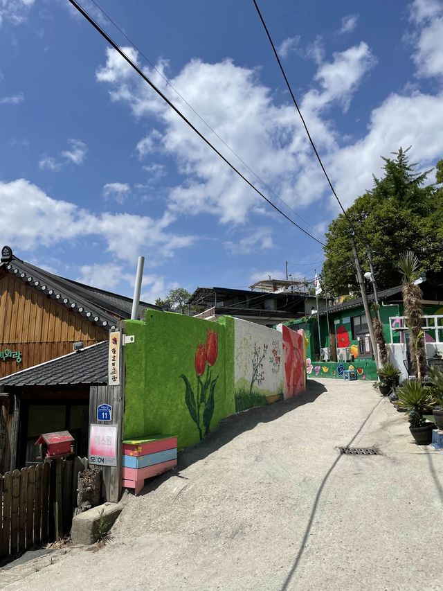 全州にあるステキな壁画村