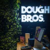 📍香港佐敦｜Dough Bros · 新店速遞！🍕惹味多種pizza and doughnuts🍩