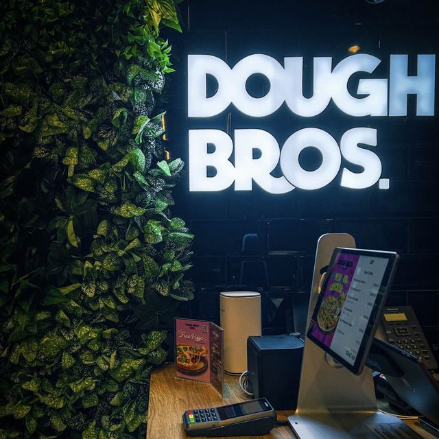 📍香港佐敦｜Dough Bros · 新店速遞！🍕惹味多種pizza and doughnuts🍩