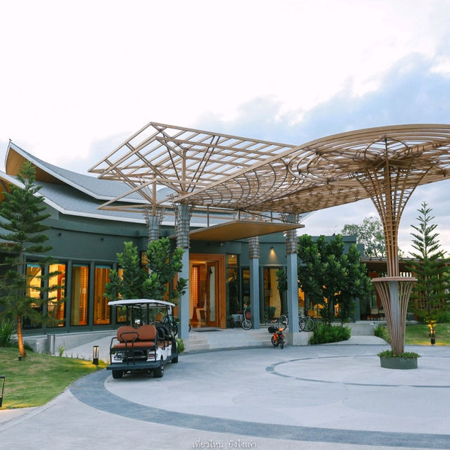 Phukalini Luxury Pool Villa & Onsen หัวหิน