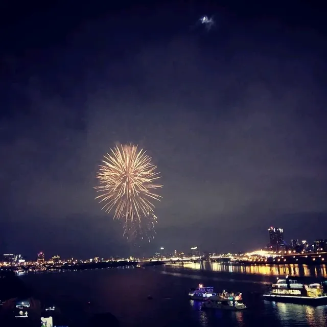 台北人專屬的浪漫💕大稻埕煙火🎆🎇