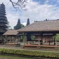 バリ島　【タマン・アユン寺院】